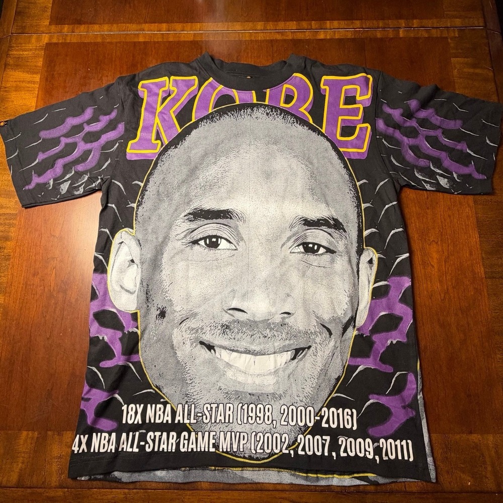 Kobe Bryant Black Mamba Lakers All Over Print Graphic T-Shirt 23x30